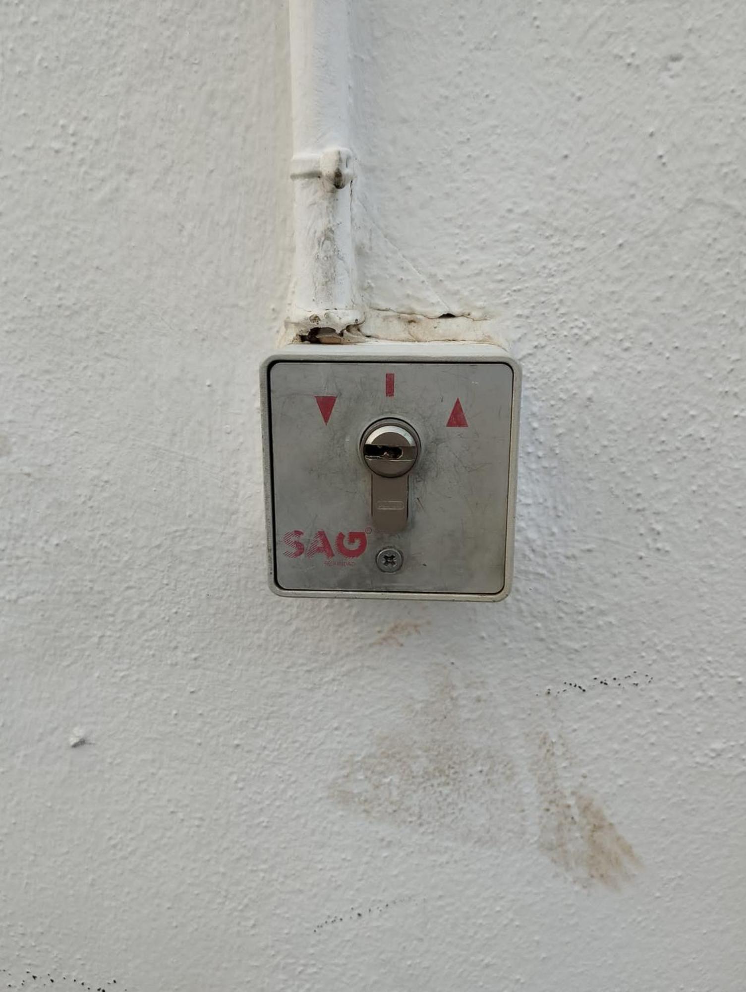 Room In Shared Apartment With Parking Almuñécar المظهر الخارجي الصورة