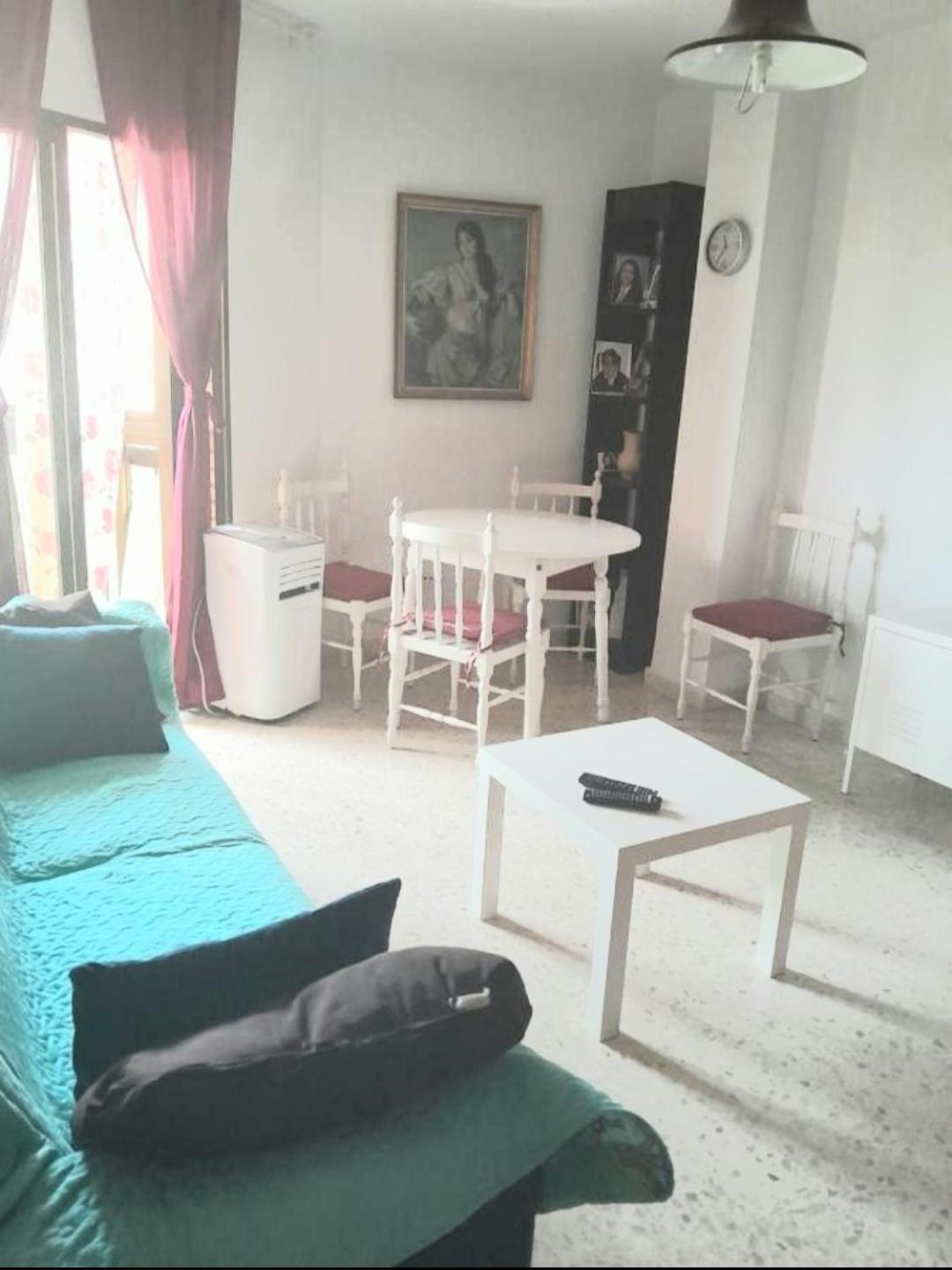 Room In Shared Apartment With Parking Almuñécar المظهر الخارجي الصورة